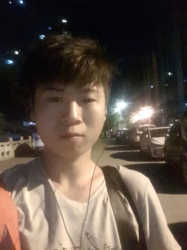 流星的瞬间的第一张照片--泉州相亲网