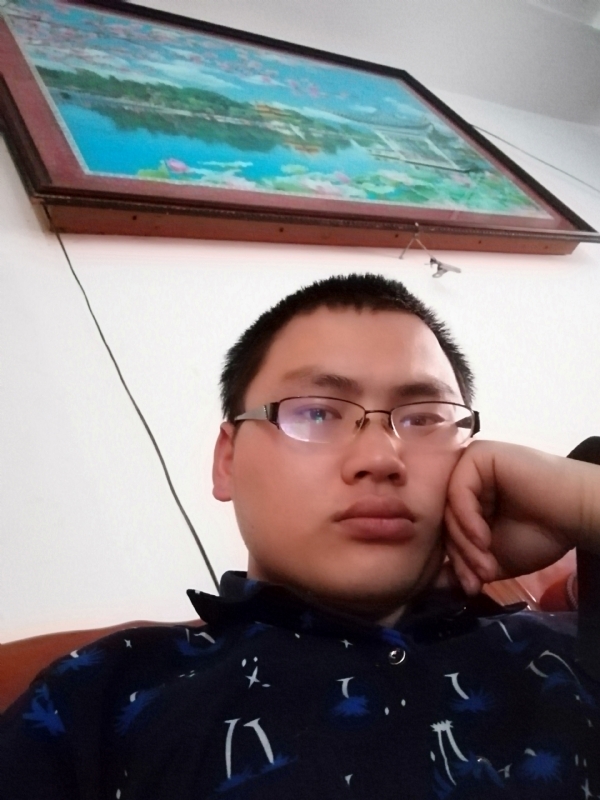 90男孩的第一张照片--泉州相亲网
