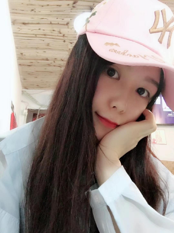 丹丹的第一张照片--泉州相亲网
