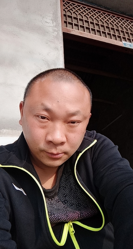 马克的第一张照片--泉州相亲网