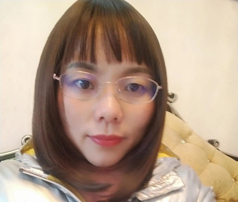 爱笑的彩虹的第一张照片--泉州相亲网