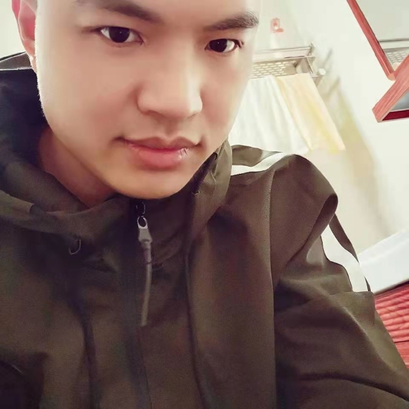 高大上的宅男的第二张照片--泉州相亲网
