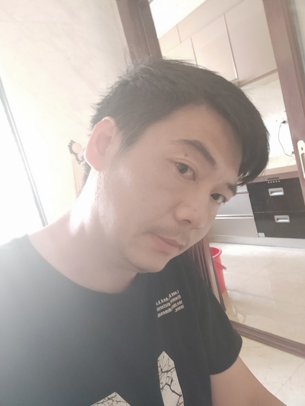 漫步的第一张照片--泉州相亲网
