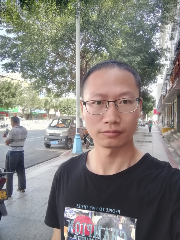 老虎的第一张照片--泉州相亲网