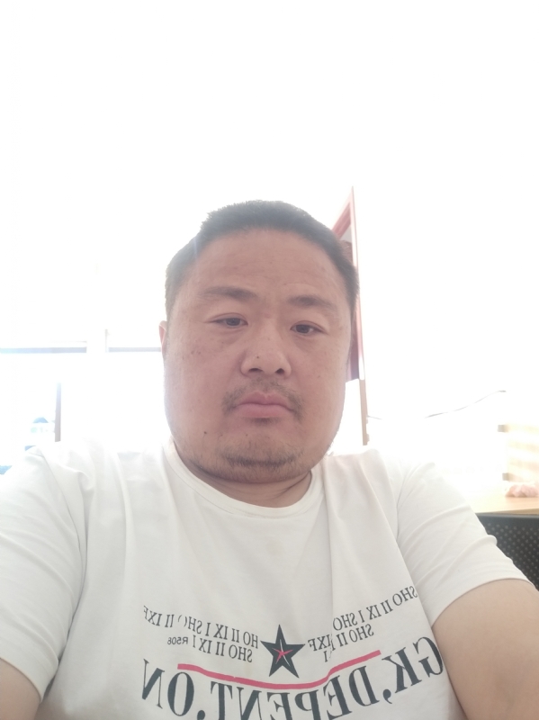 流星隐爱的第一张照片--泉州相亲网