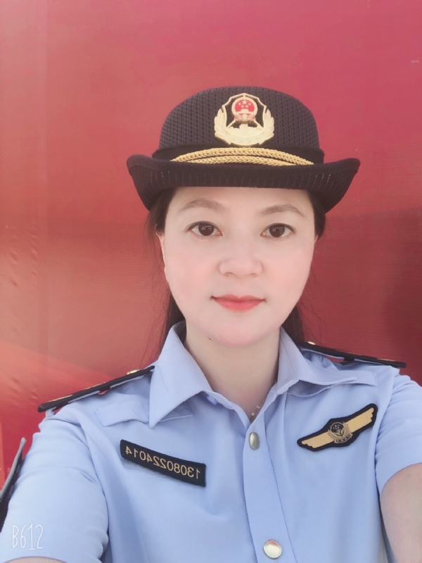 明明的第一张照片--泉州相亲网