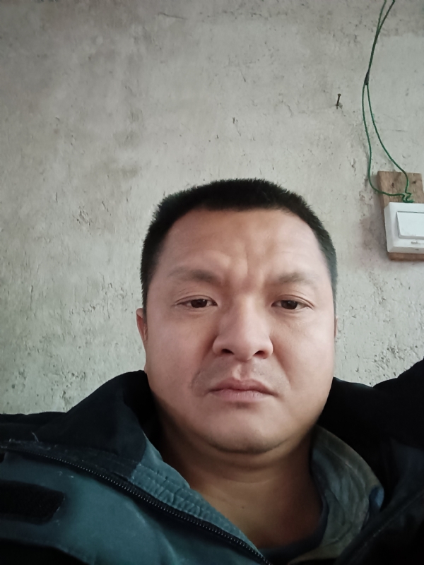 兰成龙的第二张照片--泉州相亲网