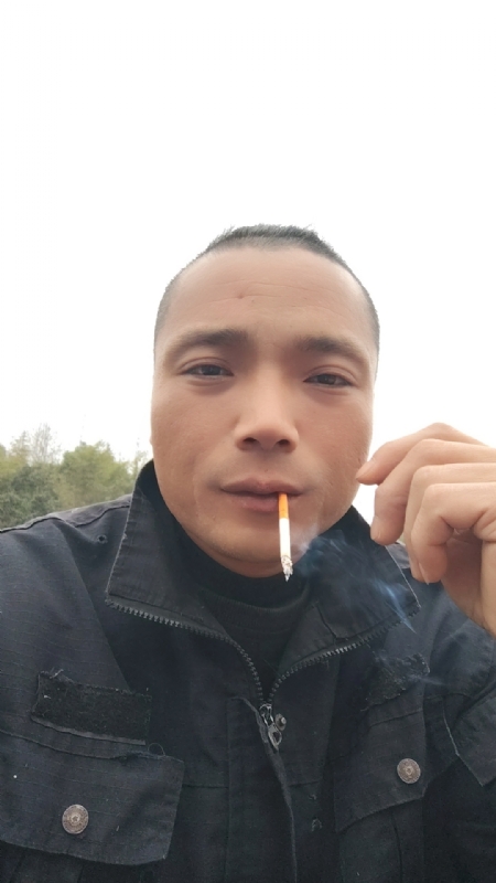 伯爵的第一张照片--泉州相亲网