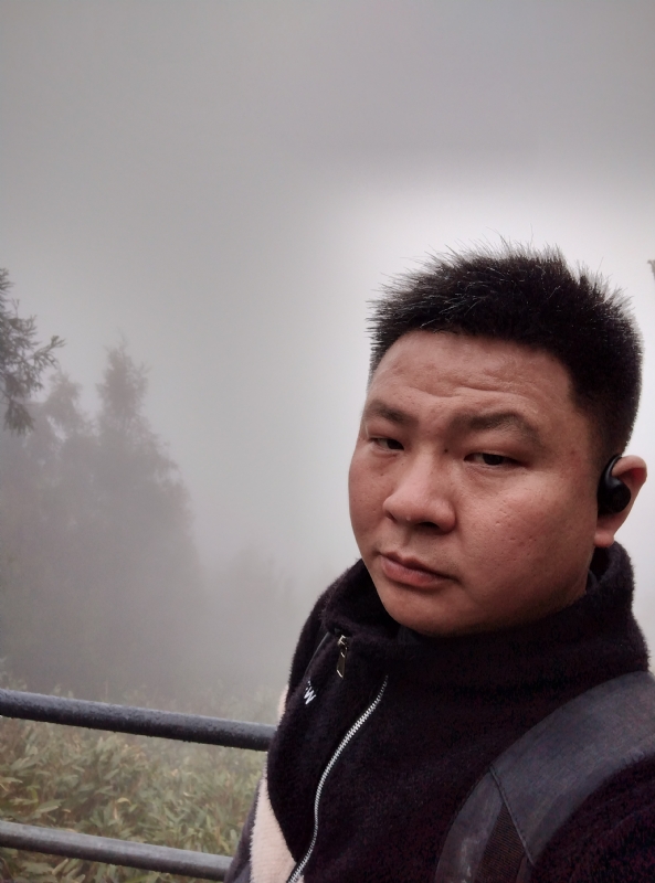 何何何的第一张照片--泉州相亲网